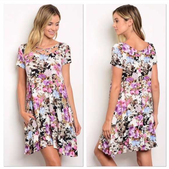 Lavender Moon Dresses & Skirts - 🚨 SALE! Only 1 left! Ivory Lavender Floral Dress